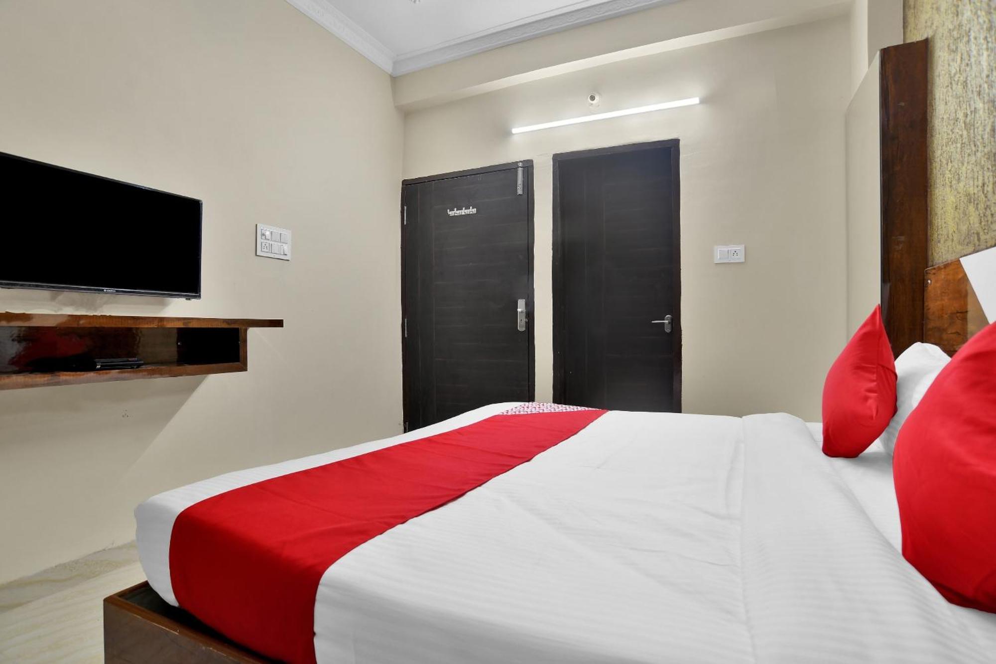 Hotel O Zodiac Indore Buitenkant foto